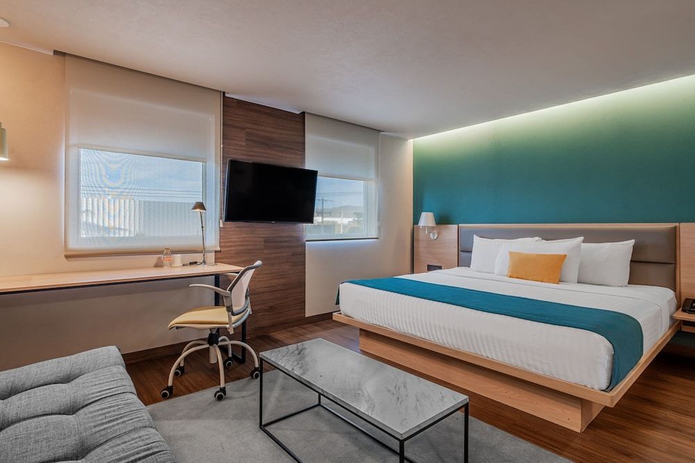 City Express Suites by Marriott Querétaro Room, 1 Queen Bed with Sofa bed 3