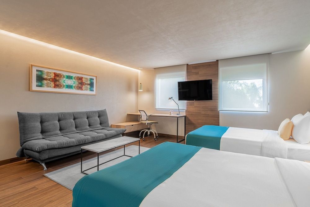 City Express Suites by Marriott Querétaro Suite, 2 Double Beds 4