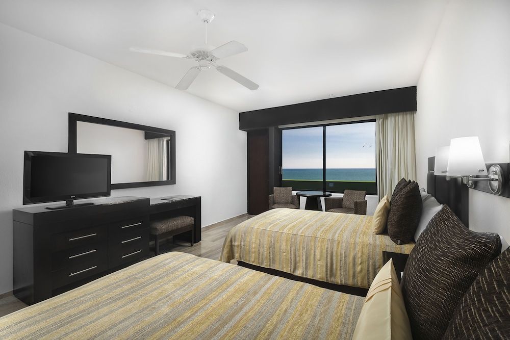 El Cid Castilla Beach Hotel Room, Ocean View 4