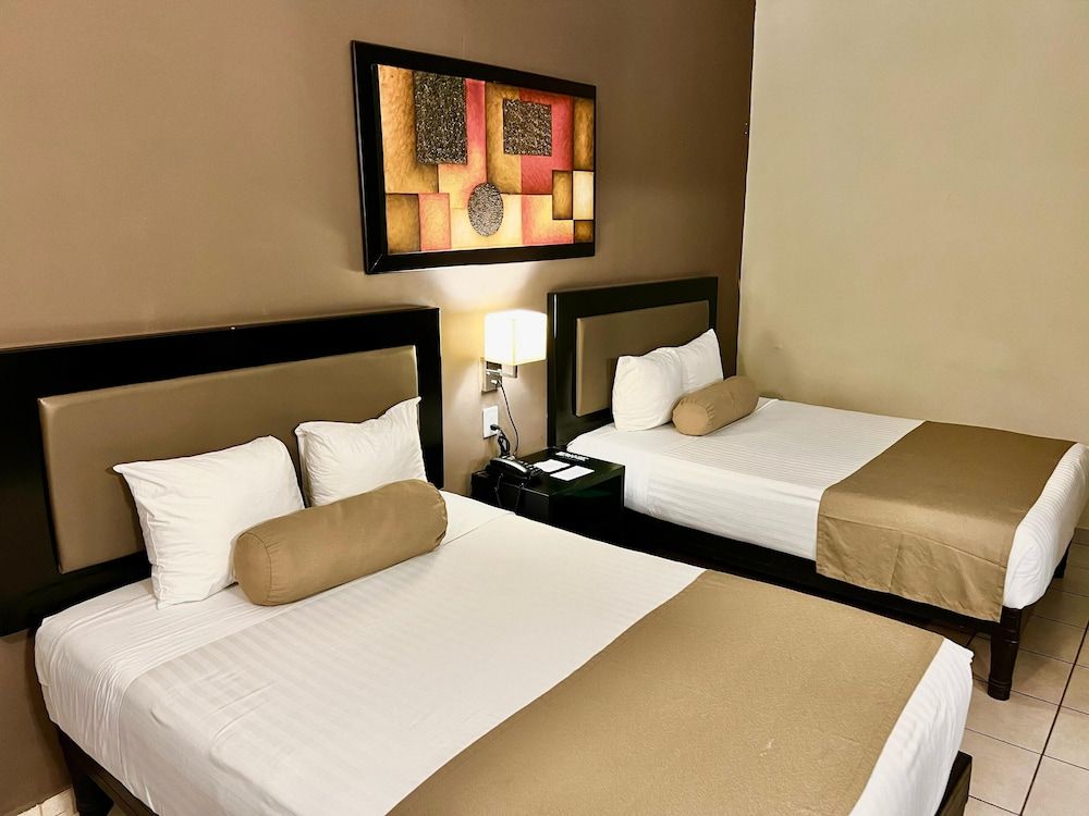 Hotel La Siesta Malecón