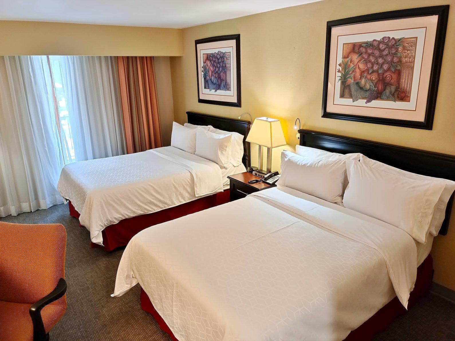 2 Double Premium Lounge Access