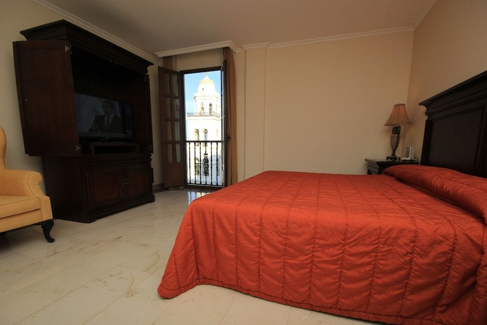Gran Hotel Diligencias Master Suite 3