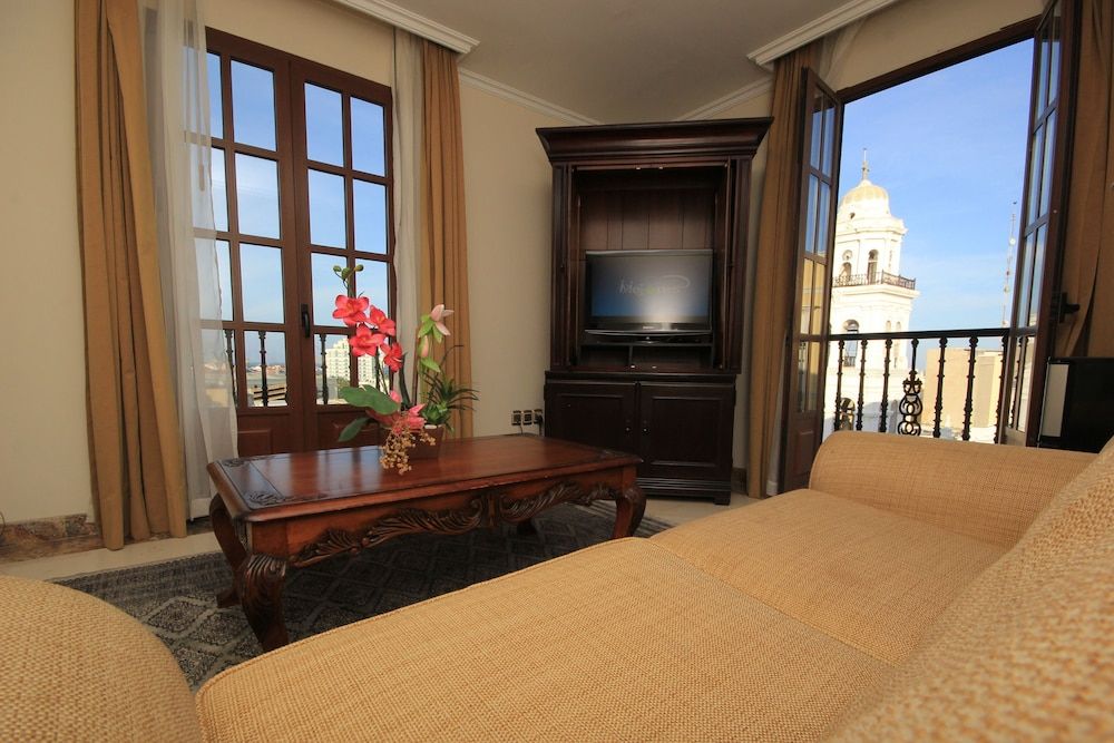 Gran Hotel Diligencias Master Suite 11