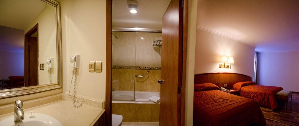 Gran Hotel Diligencias Standard Double Room 14