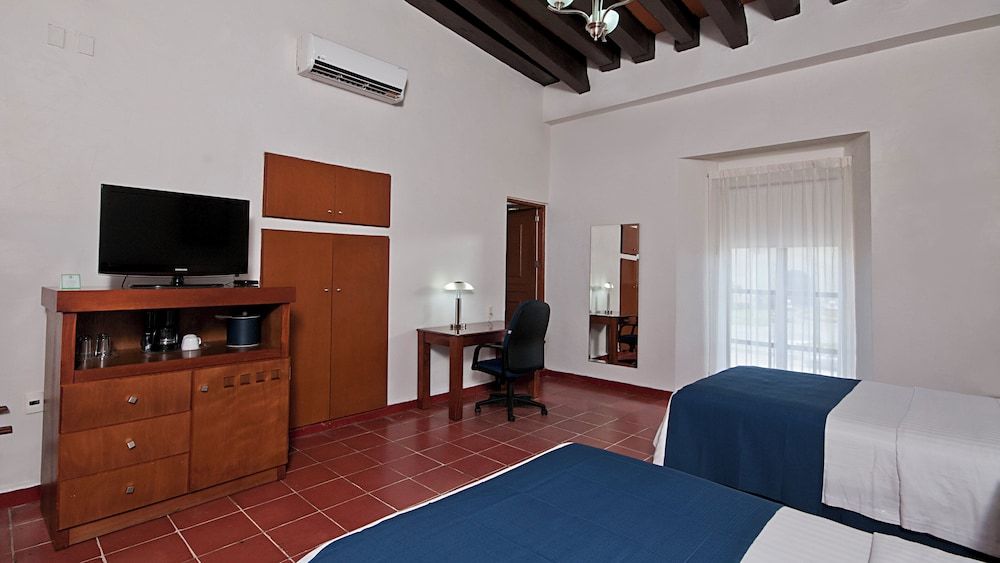 Standard Room, 2 Double Beds, Smoking