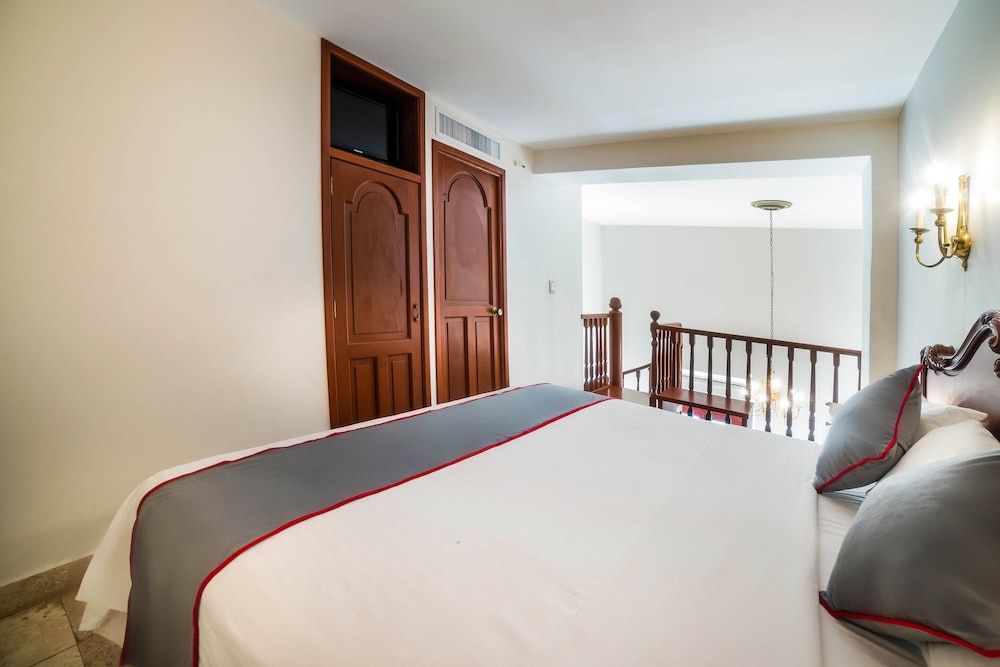 Hotel Imperial Junior Suite 2