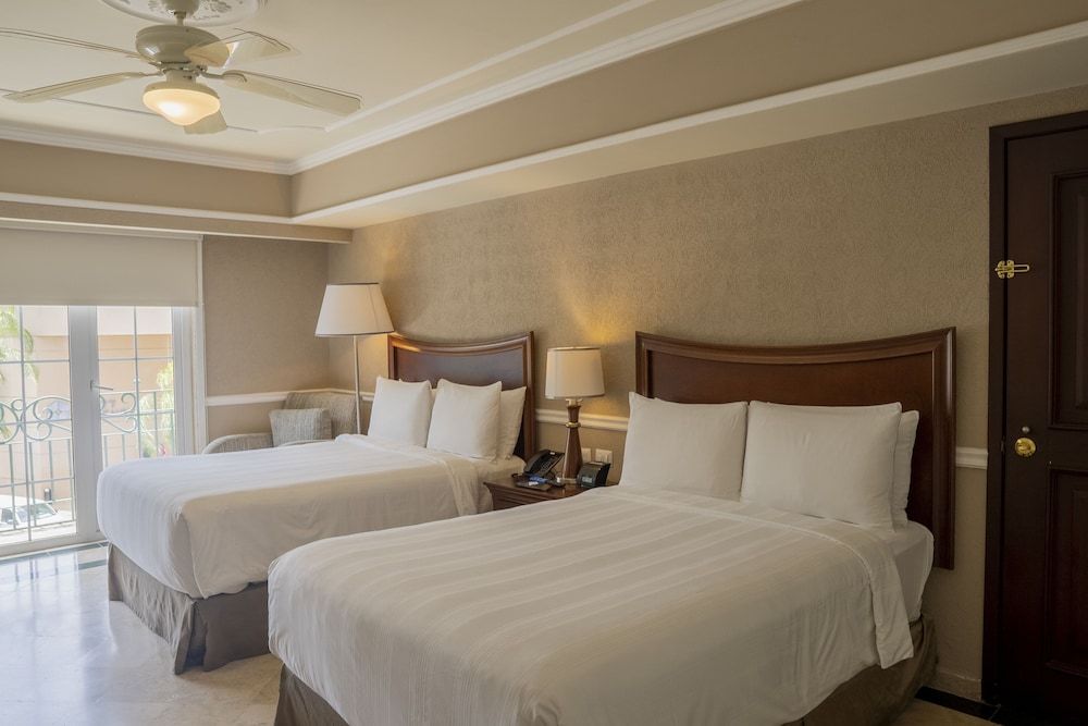 Executive Room, 2 Double Beds