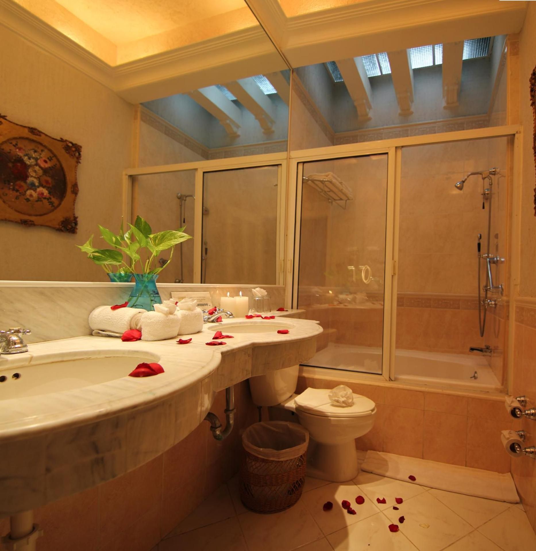 Junior Suite with one King Bed & Spa Bath - Garden View