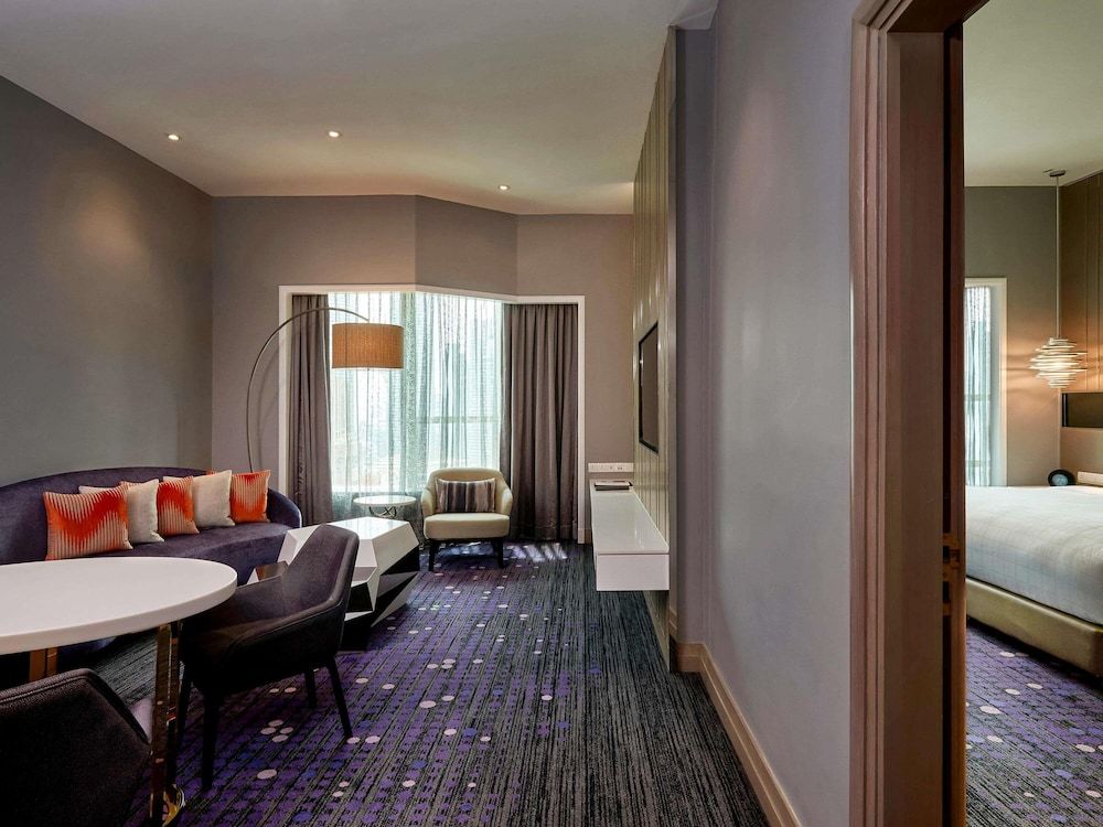 Regency Suite, 1 King Bed, Club Lounge Access