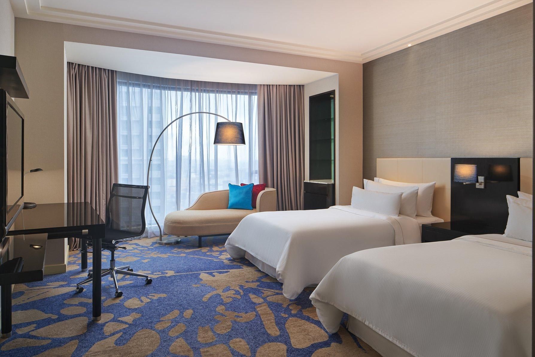 Club Twin, Club lounge access, Guest room, 2 Twin, High floor