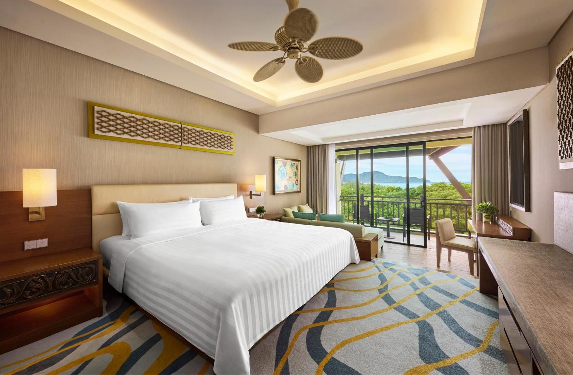 Garden Wing Deluxe Double Room with Sea View