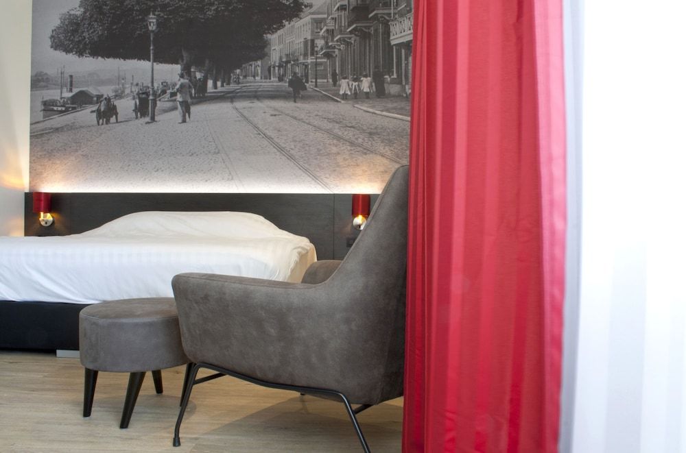 Bastion Hotel Amsterdam Amstel Deluxe Room, 1 King Bed 6