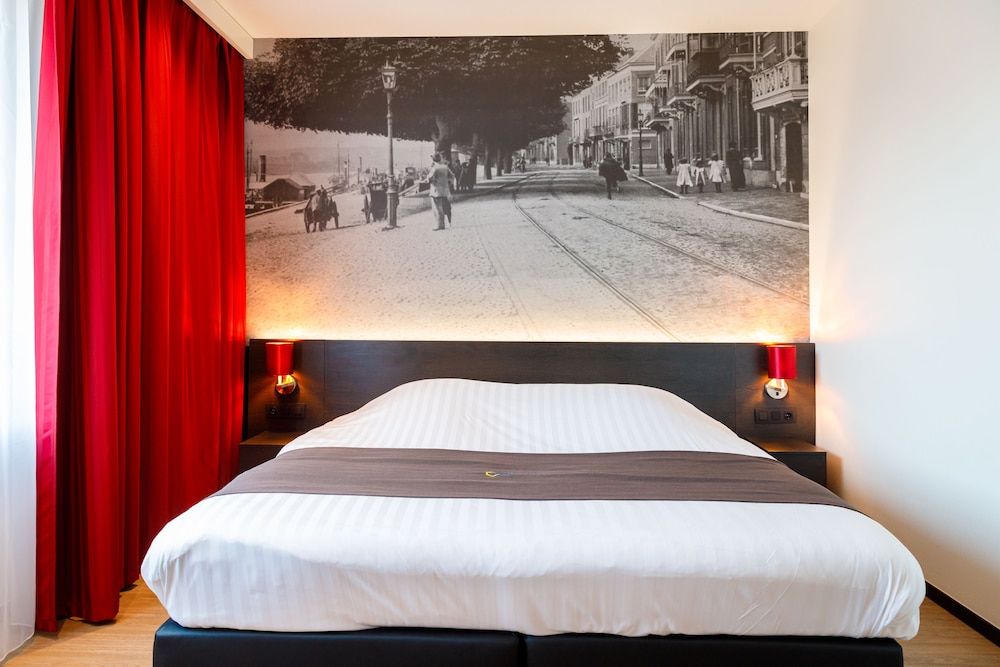 Bastion Hotel Amsterdam Amstel Deluxe Room, 1 King Bed 2