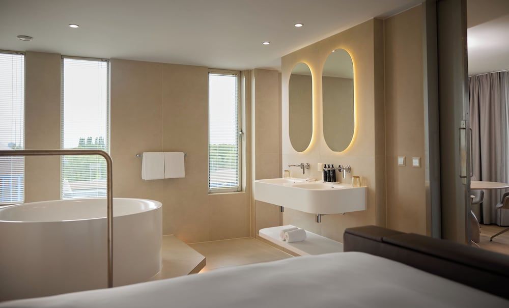 undefined Westcord Art Hotel Amsterdam 4 4