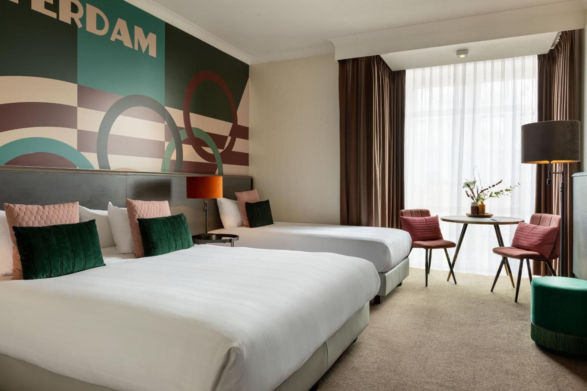 Deluxe Room Canal View, Guest room, 1 King