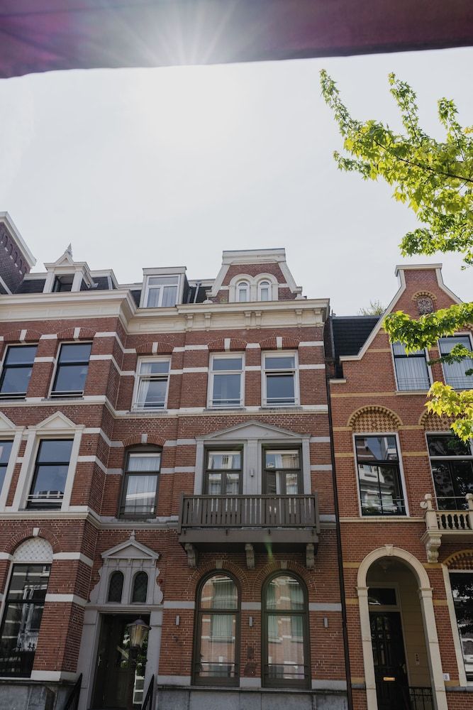 undefined Hotel Roemer 6