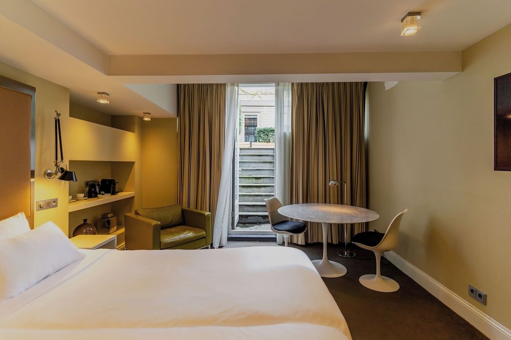 undefined Hotel Roemer 5