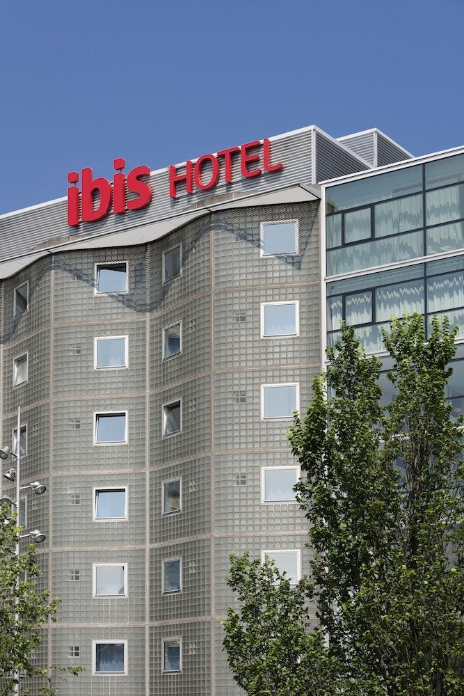 undefined ibis Amsterdam Centre 2