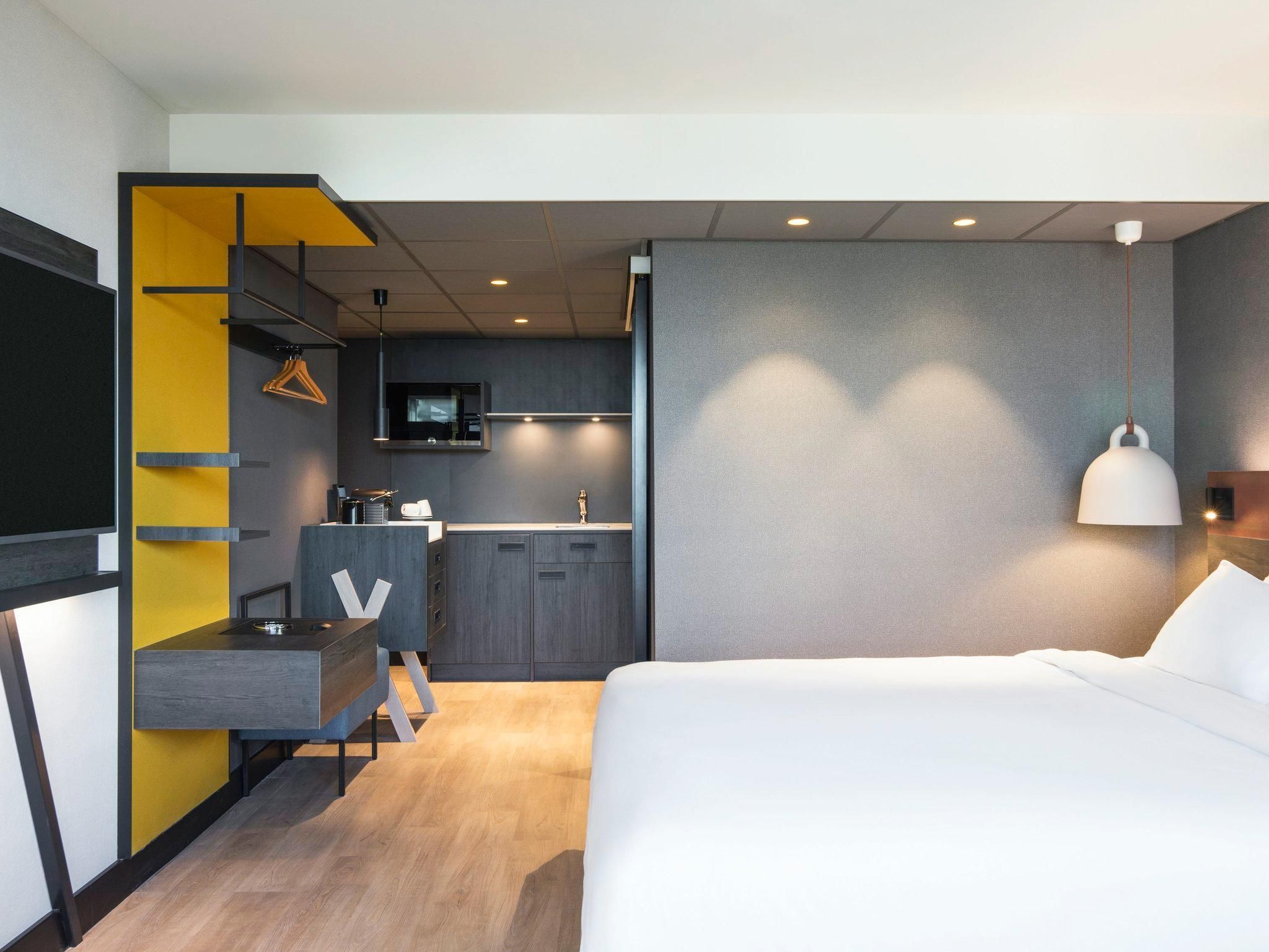 undefined Mercure Amsterdam City 7