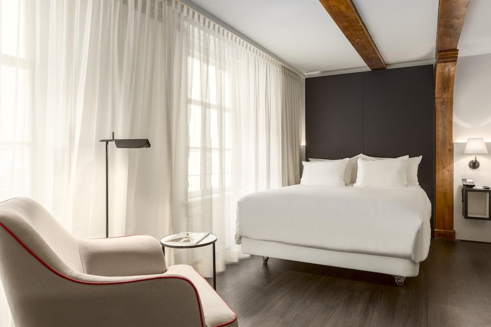 undefined NH Collection Amsterdam Barbizon Palace 8