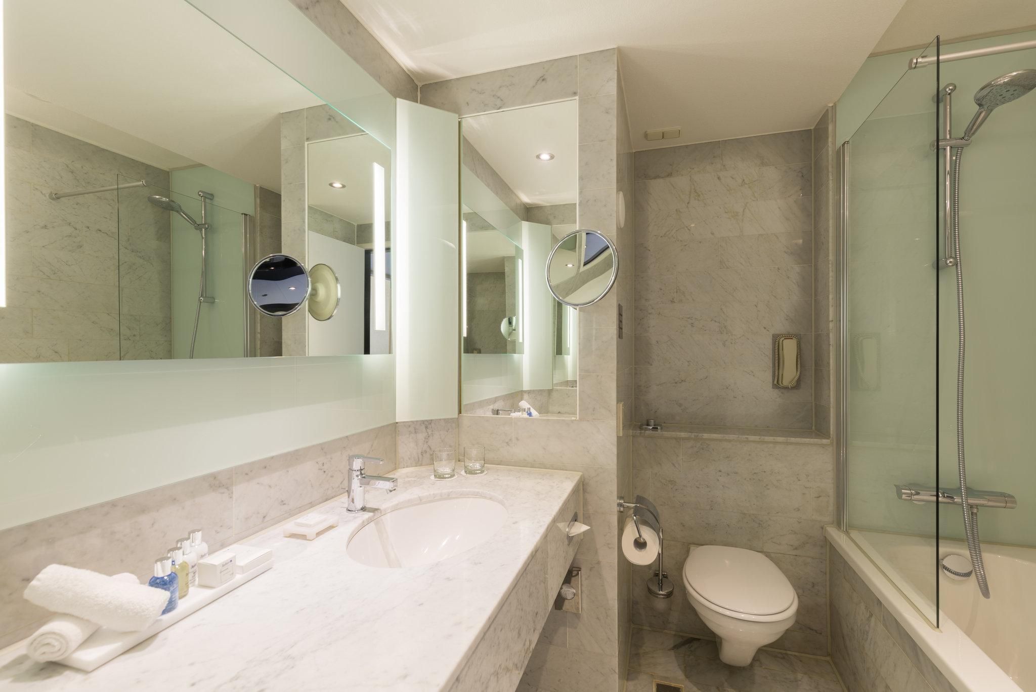 undefined Radisson Blu Hotel, Amsterdam City Center 9