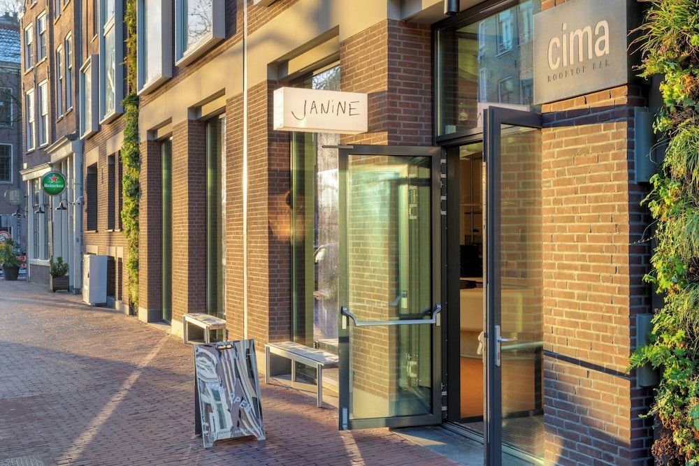 undefined Renaissance Amsterdam Hotel 3
