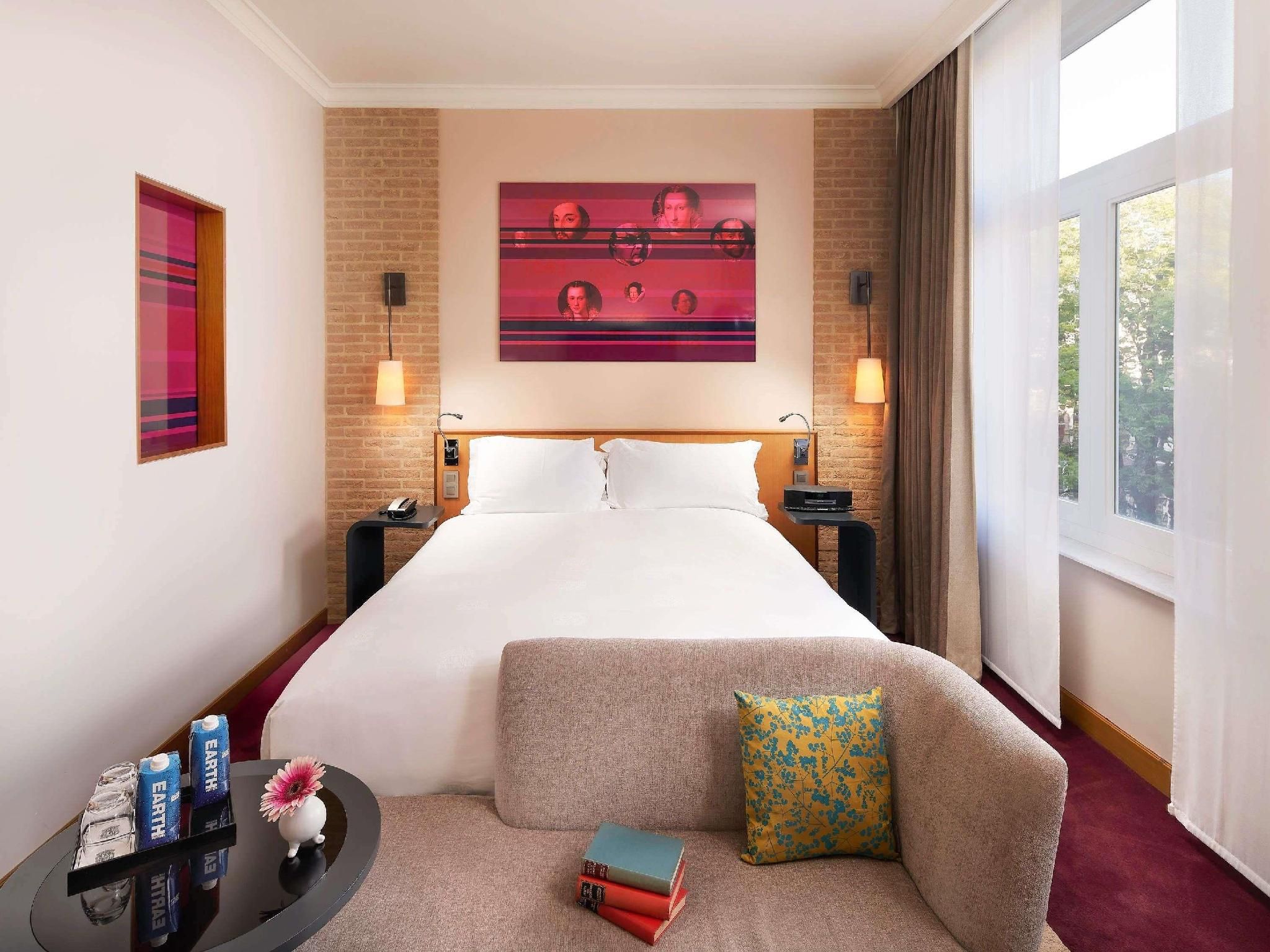 Family Rooms - Two Interconnecting Rooms