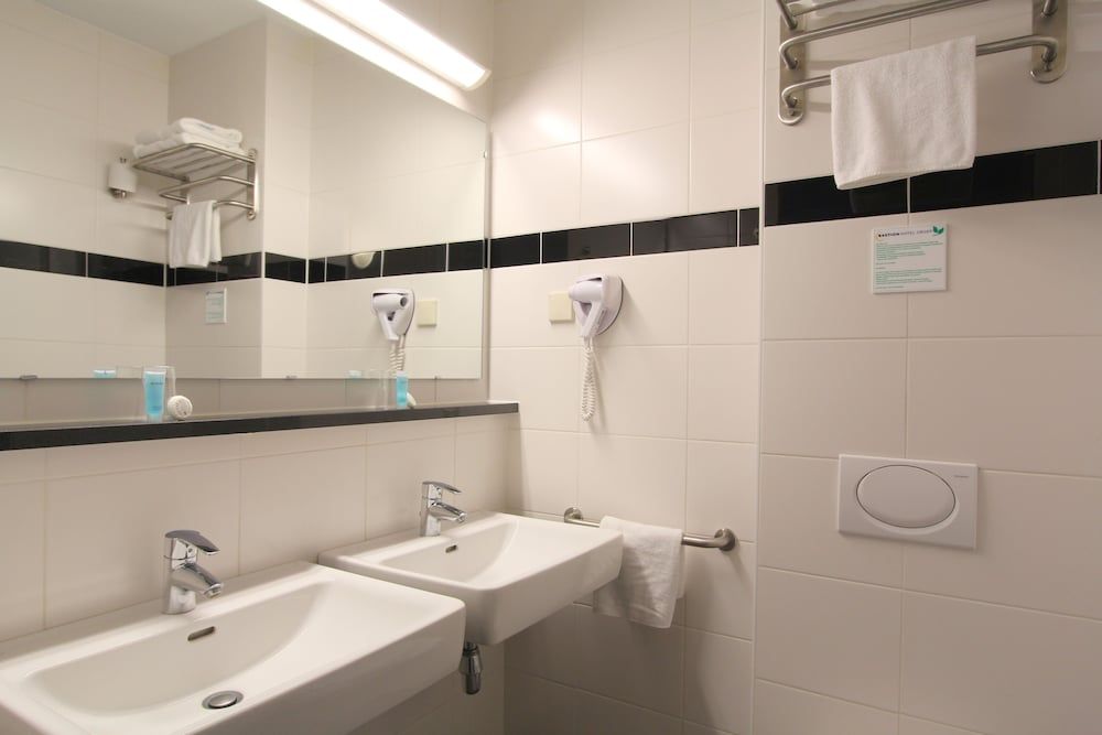 Deluxe Room, 2 Twin Beds