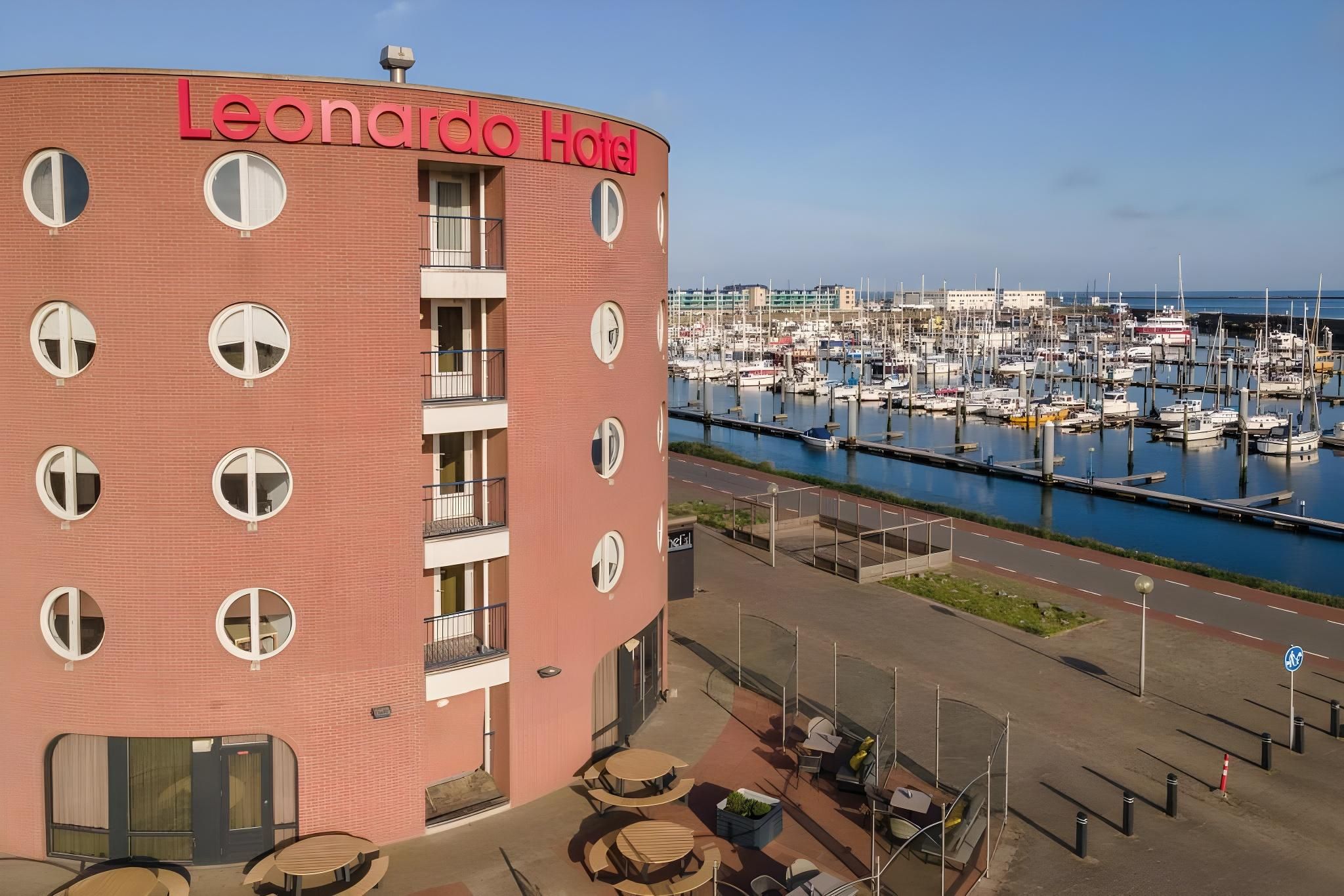 Leonardo Hotel Ijmuiden Seaport Beach