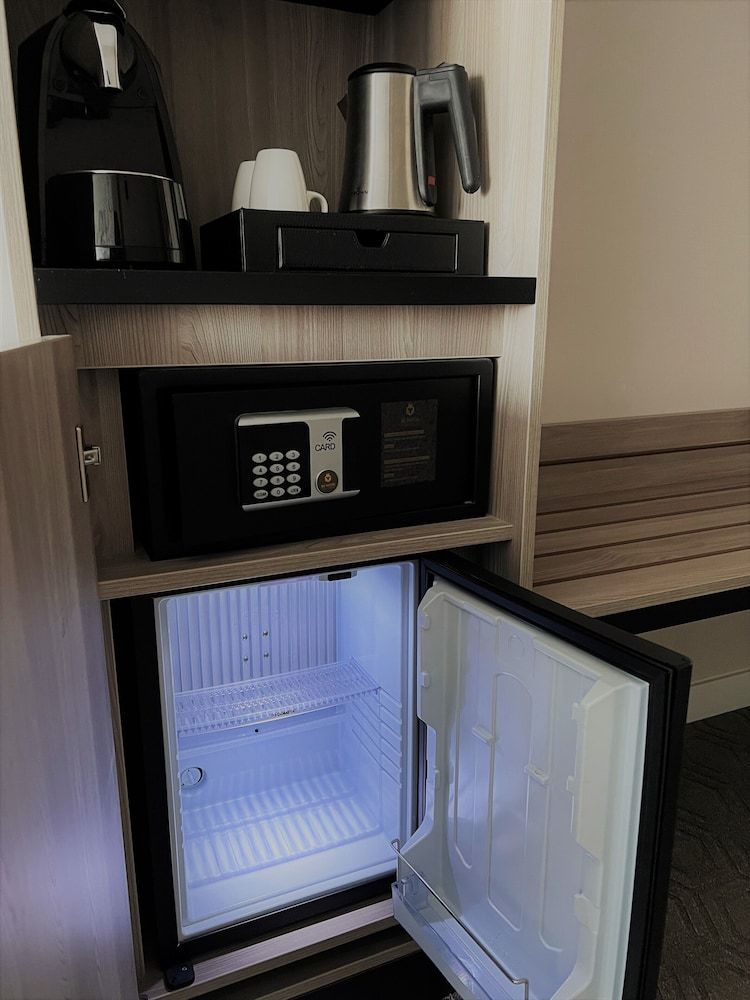 Van der Valk Hotel Maastricht Comfort Twin Room (Plus) 4