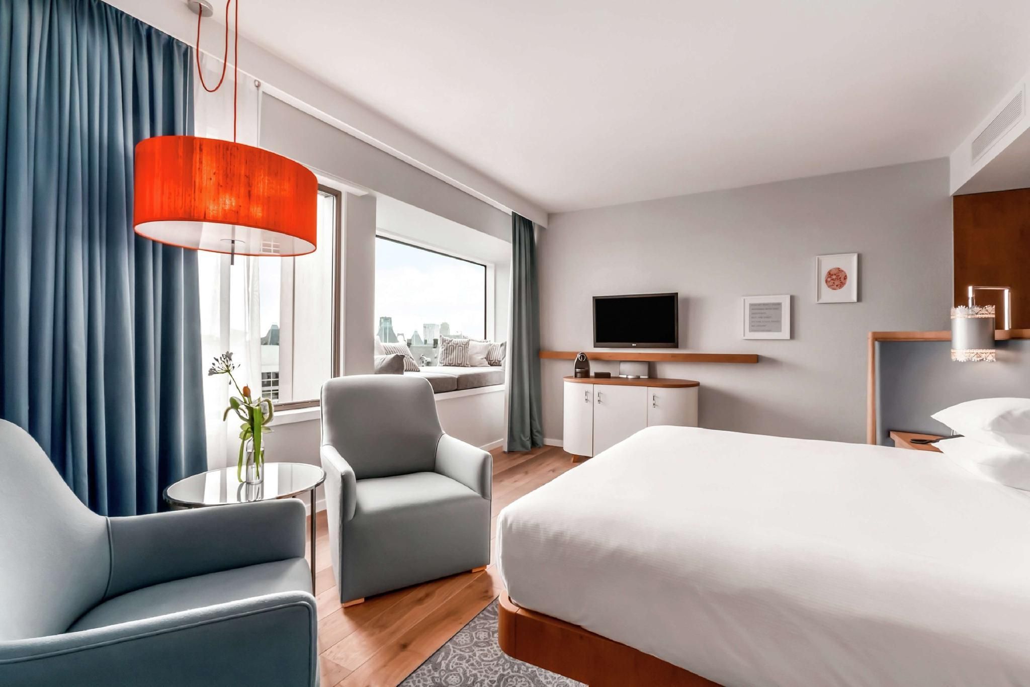 King Junior Suite