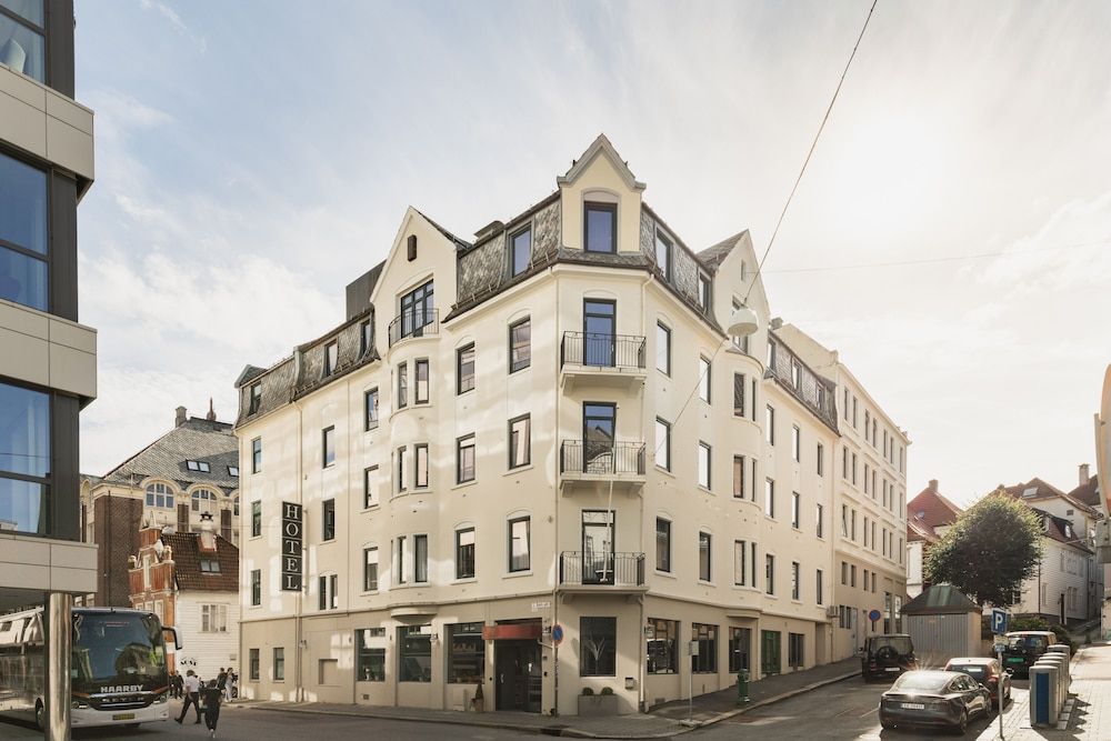 undefined Heimen Hotel 6