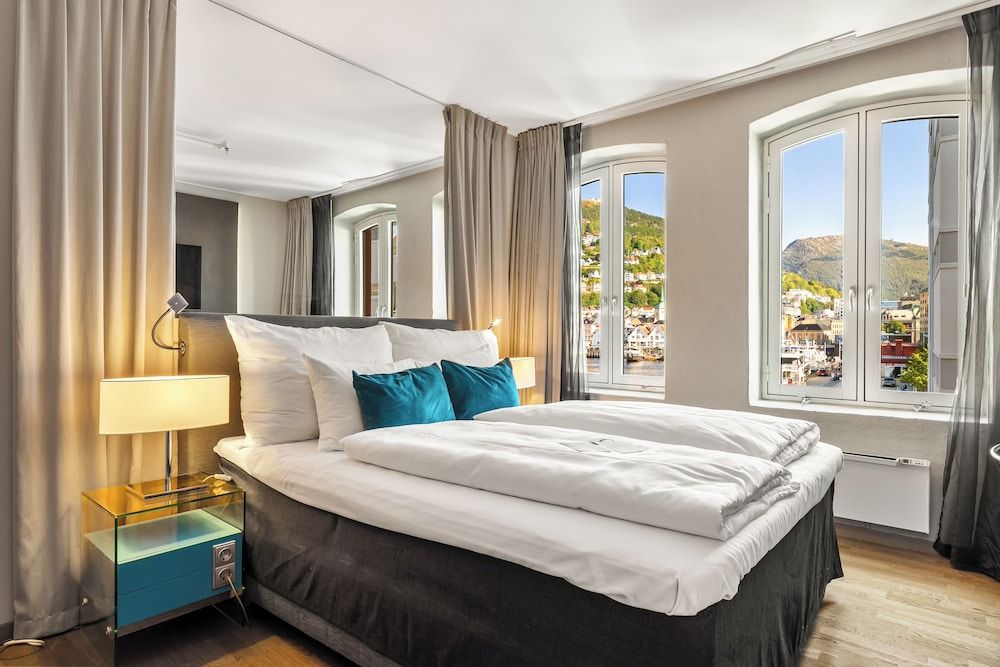 undefined Clarion Hotel Admiral 4