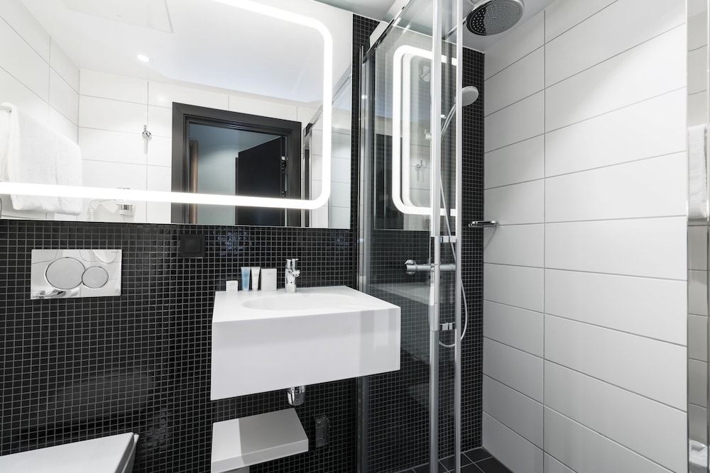 undefined Thon Hotel Orion 8