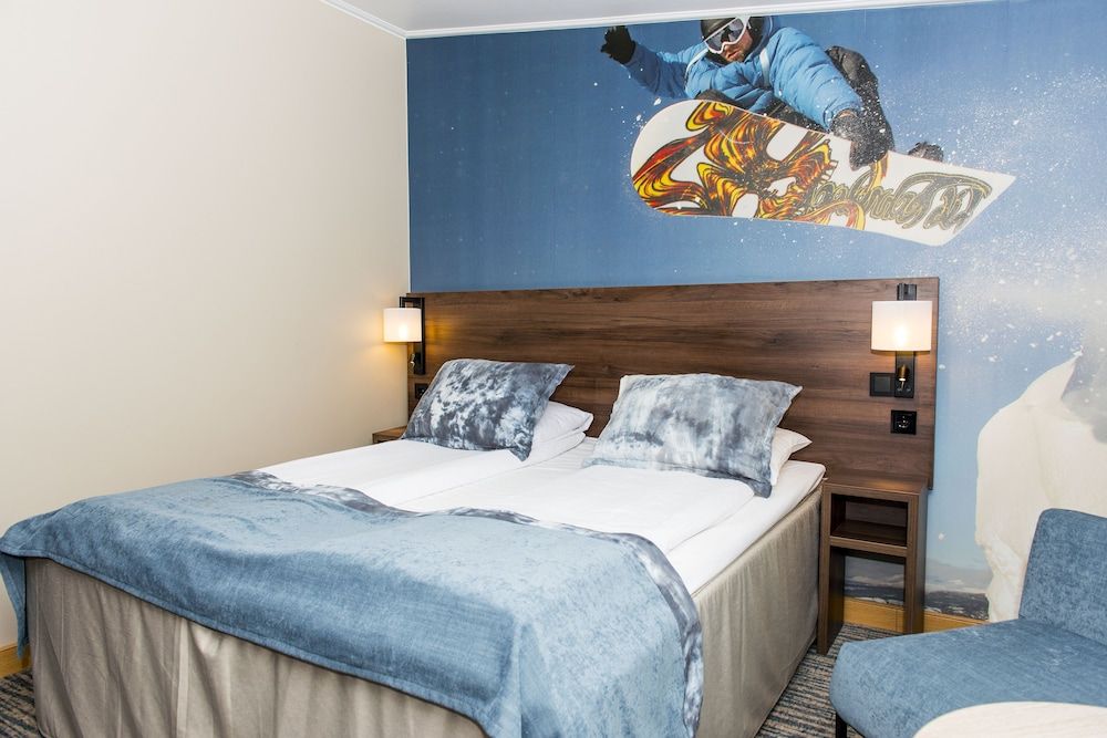 Standard Room, 1 King Bed