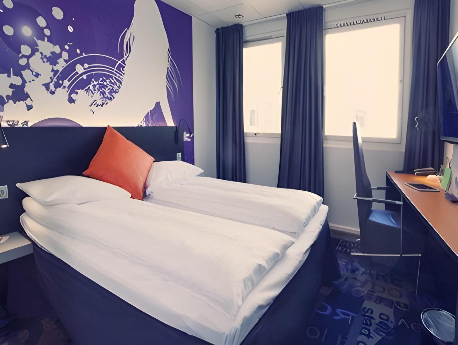 1 Single Bed No Smoking