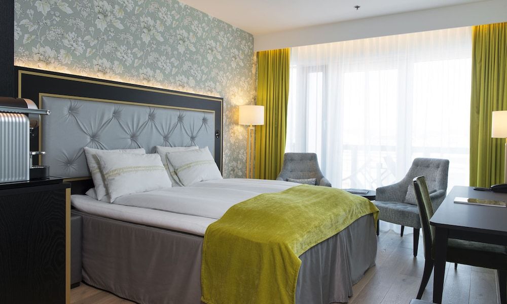 undefined Thon Hotel Opera 9