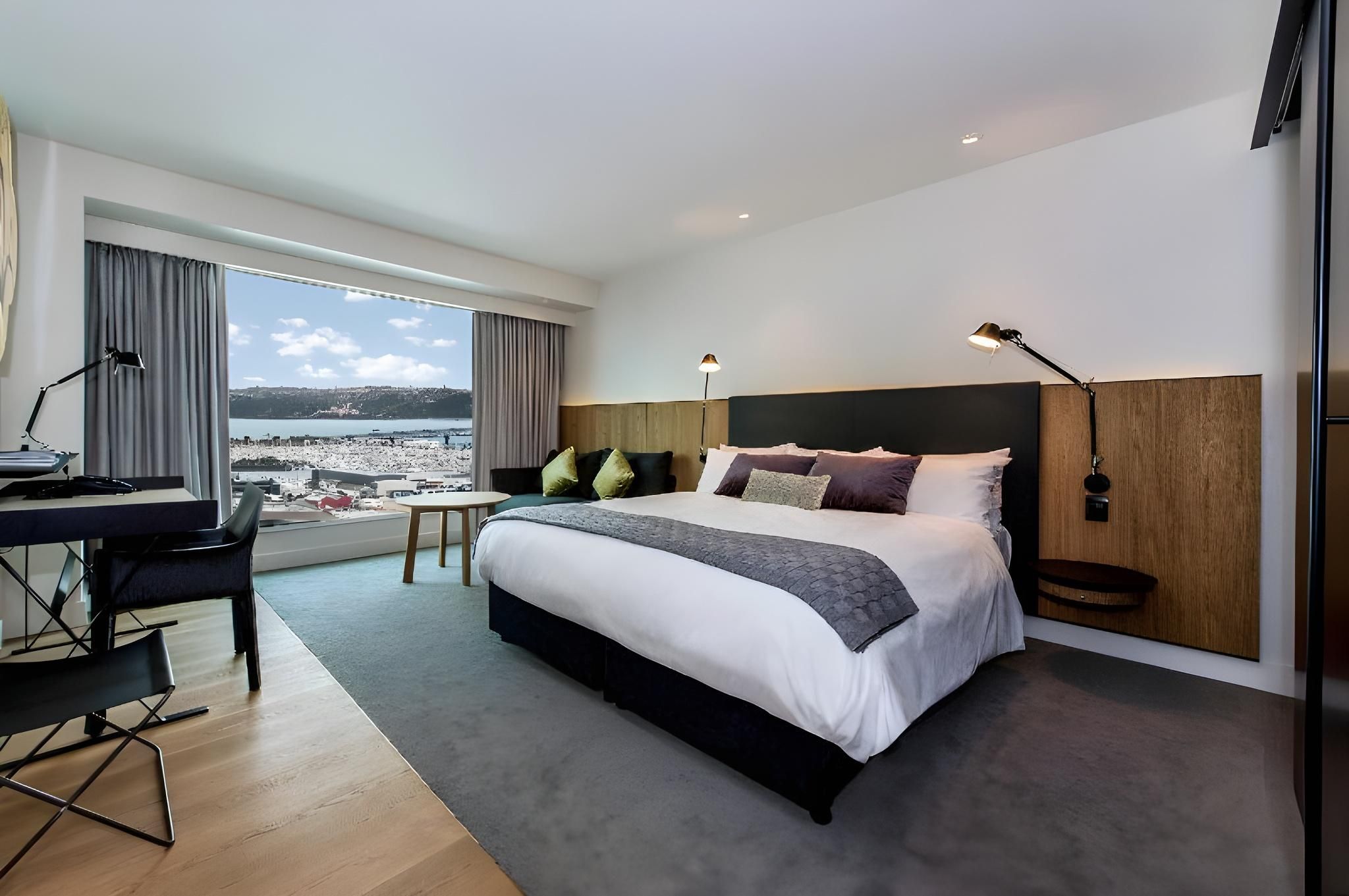 Grand Harbour View Room