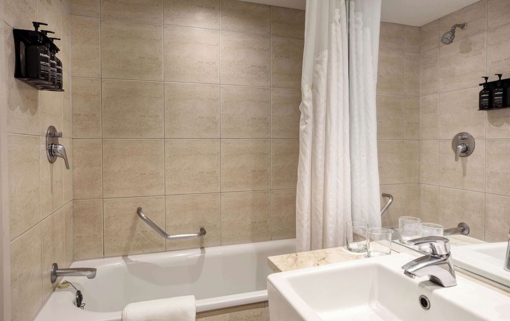 undefined Rydges Rotorua 8