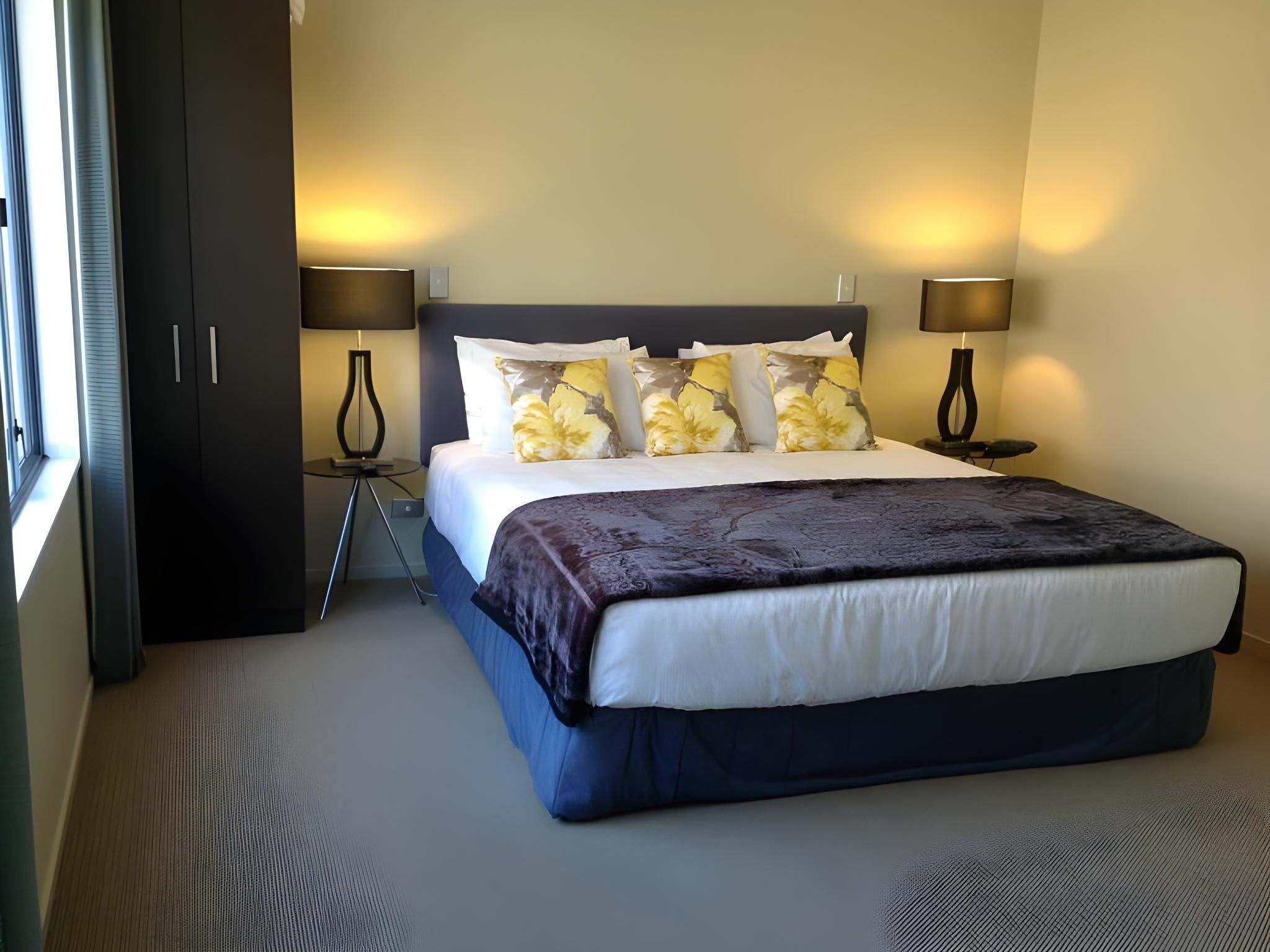 Sails on the Lake Two Bedroom Apartment 