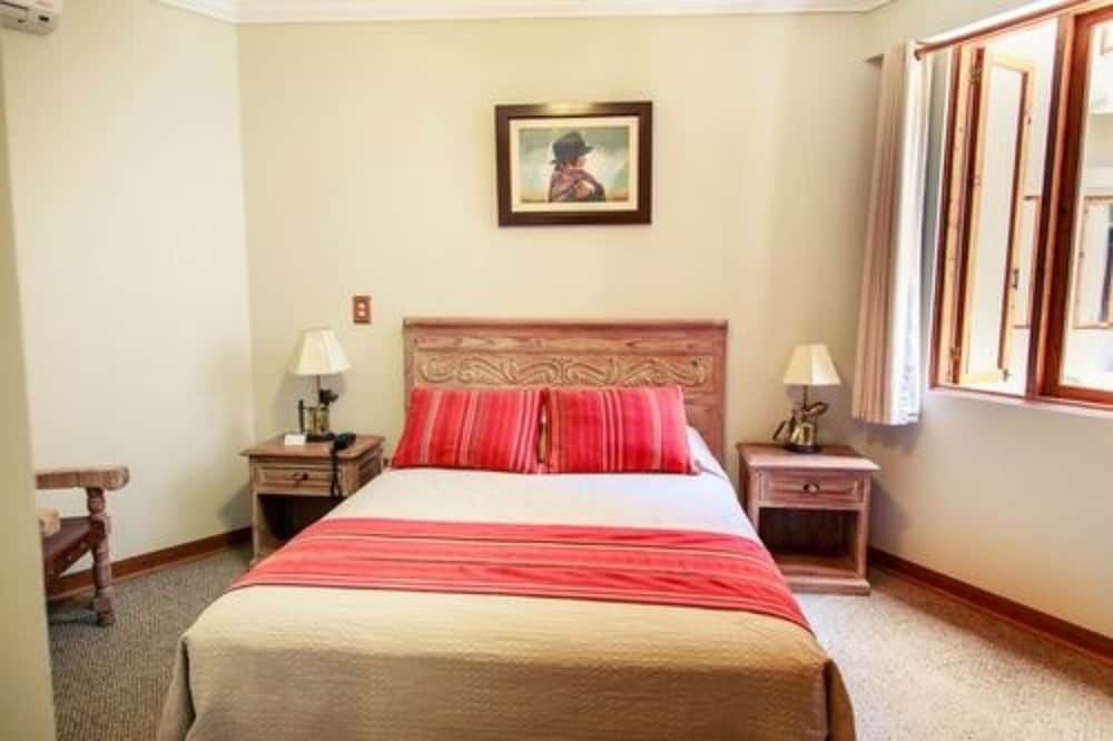 Antigua Miraflores Hotel Double Traditional Room 5