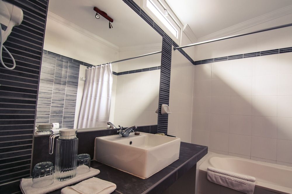 Antigua Miraflores Hotel Single Colonial Room 15