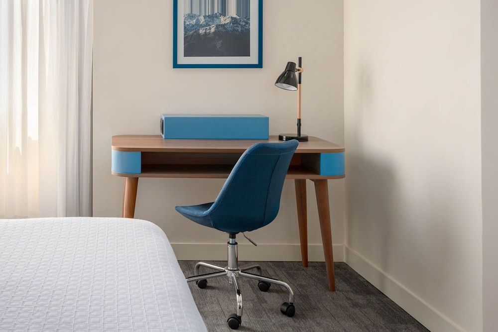 Crowne Plaza Lima by IHG Standard Room, 1 Queen Bed, City View 12