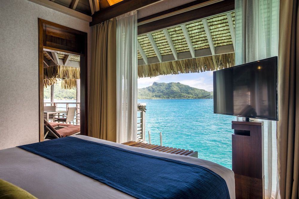 Villa, 1 King Bed, Lagoon View, Overwater
