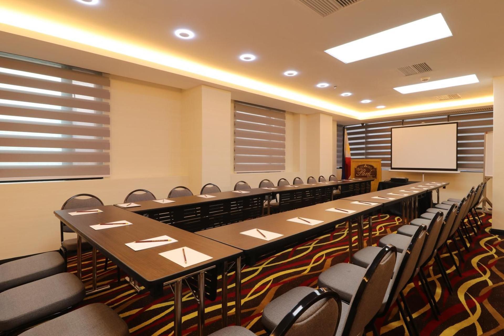 undefined Bayview Park Hotel 10