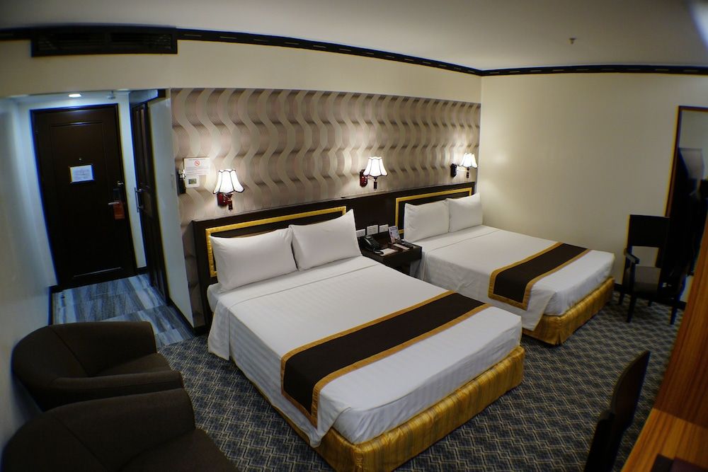 undefined Bayview Park Hotel Manila 6