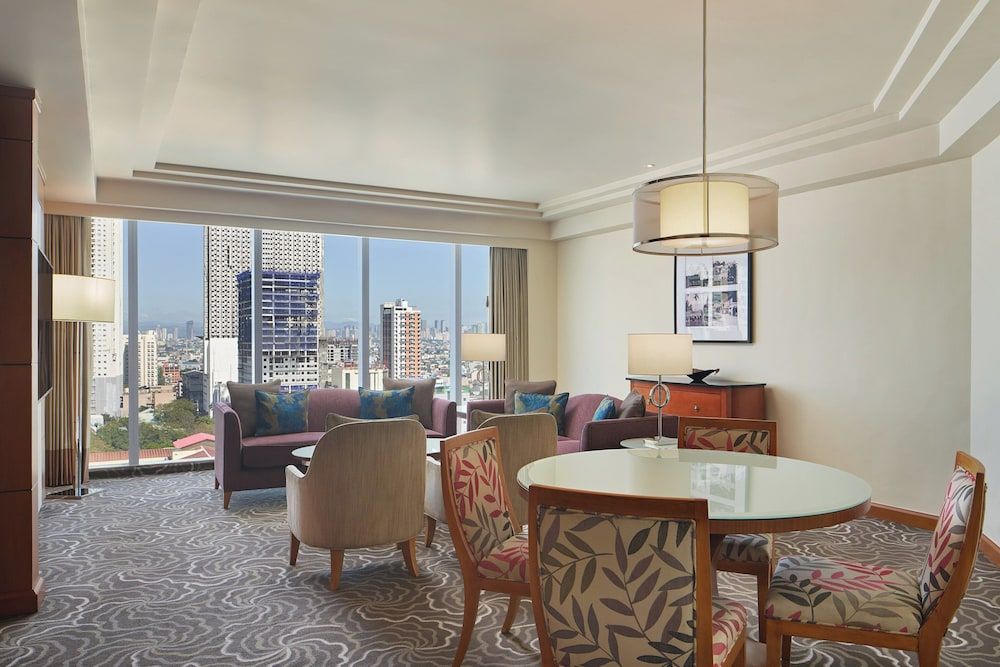 undefined Sheraton Manila Bay 10