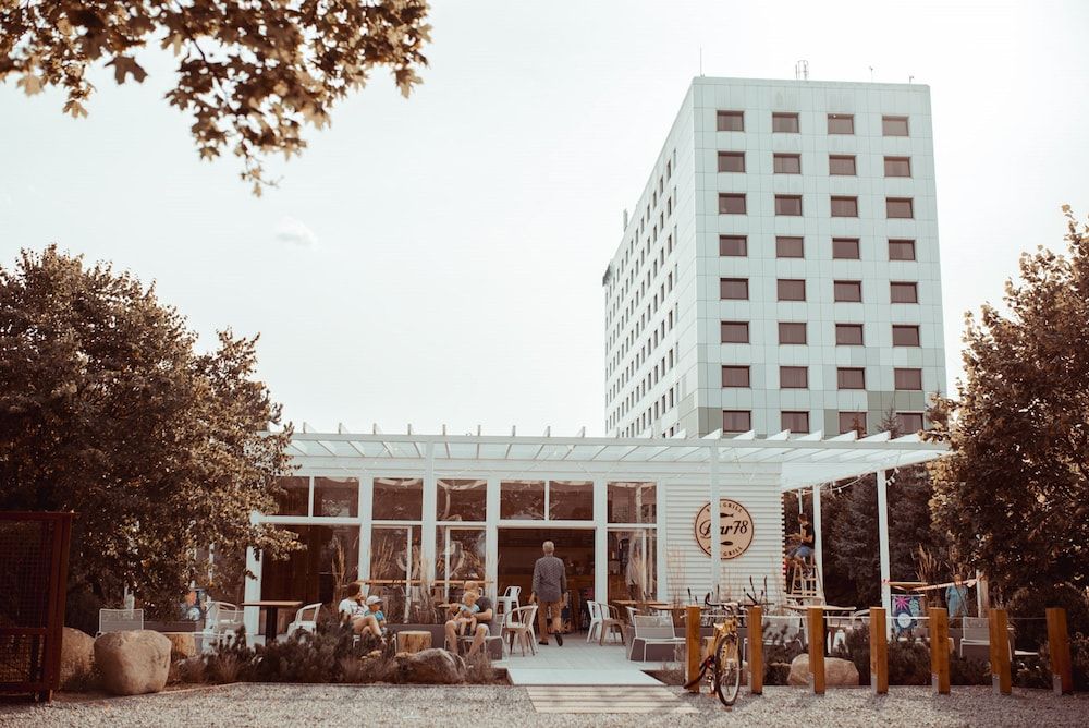 undefined Novotel Gdansk Marina 6