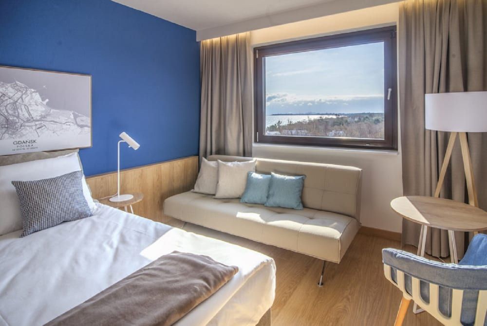 Novotel Gdansk Marina Standard Double Room, 1 Double Bed (Comfortable, air-conditioned) 7
