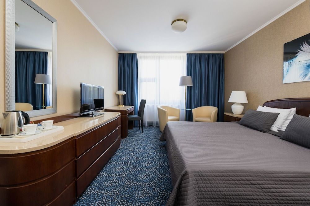 Booking Hotel & Spa Classic Double or Twin Room 2